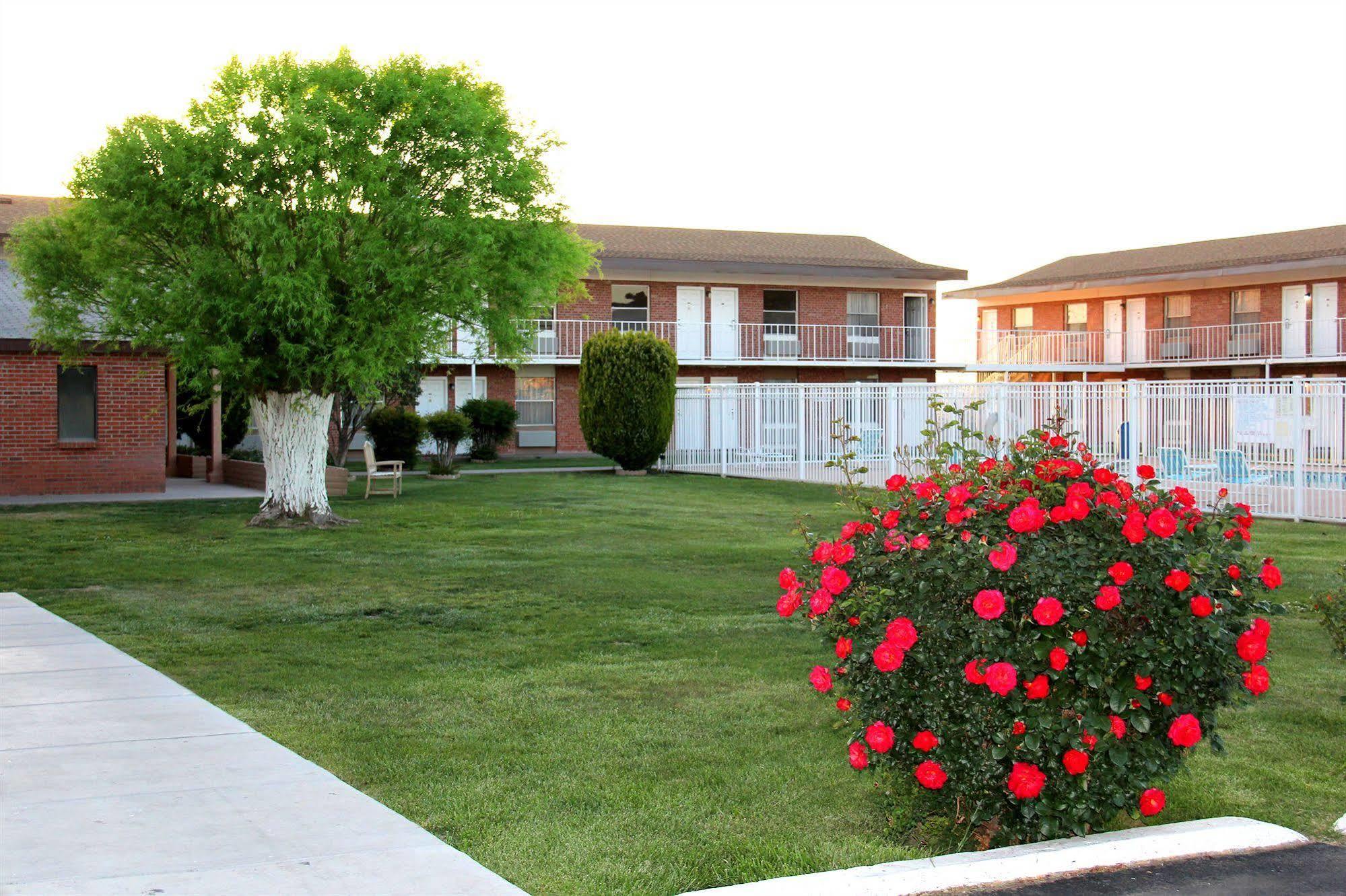 Baymont By Wyndham Deming Hotel Exterior foto